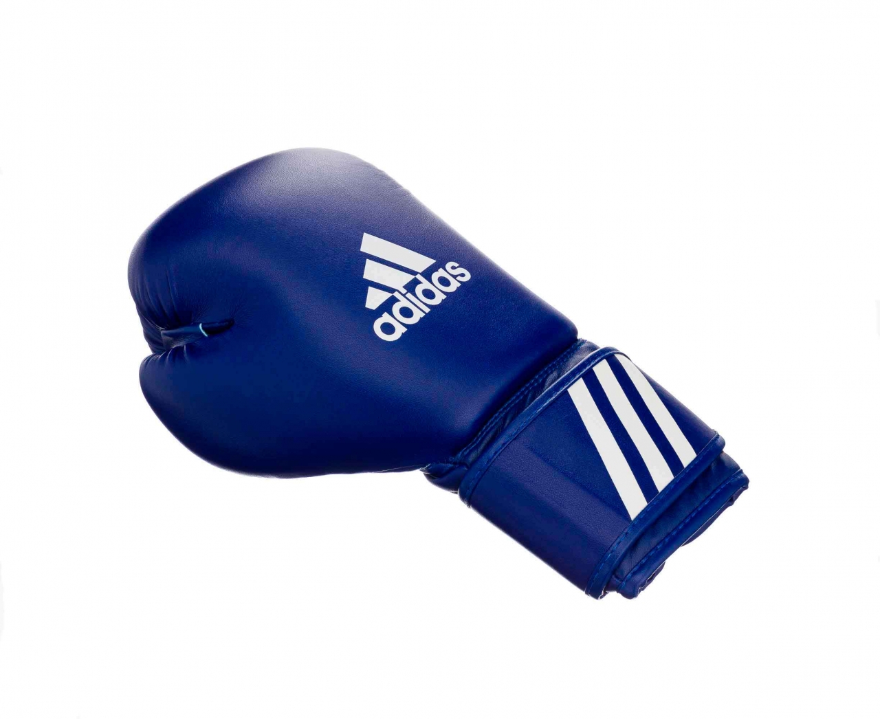 Боксерские перчатки adidas