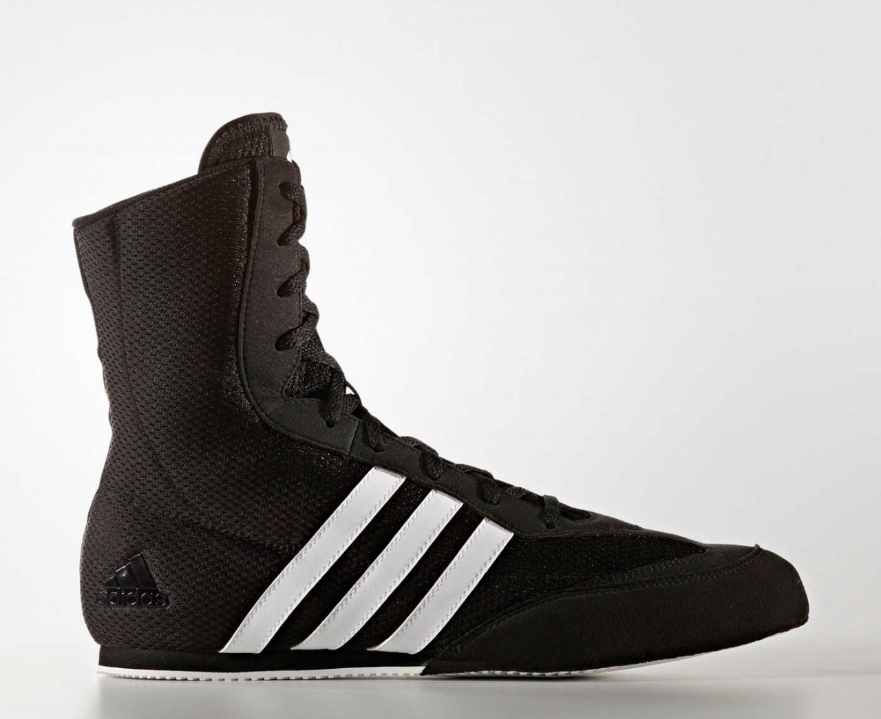 Боксерки Adidas Box Hog 2 черные/белые купить оптом боксерки в интернет ...